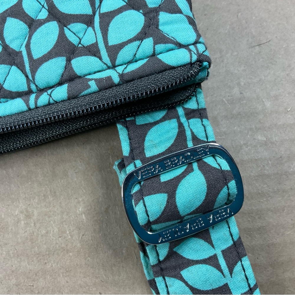 NEW Vera Bradley Shower Vine Hipster - Picture 9 of 9